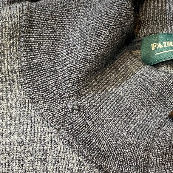 Fairway & Greene Italian Merino Wool Dark Gray V-Neck Sweater Vest - Picture 6 of 9